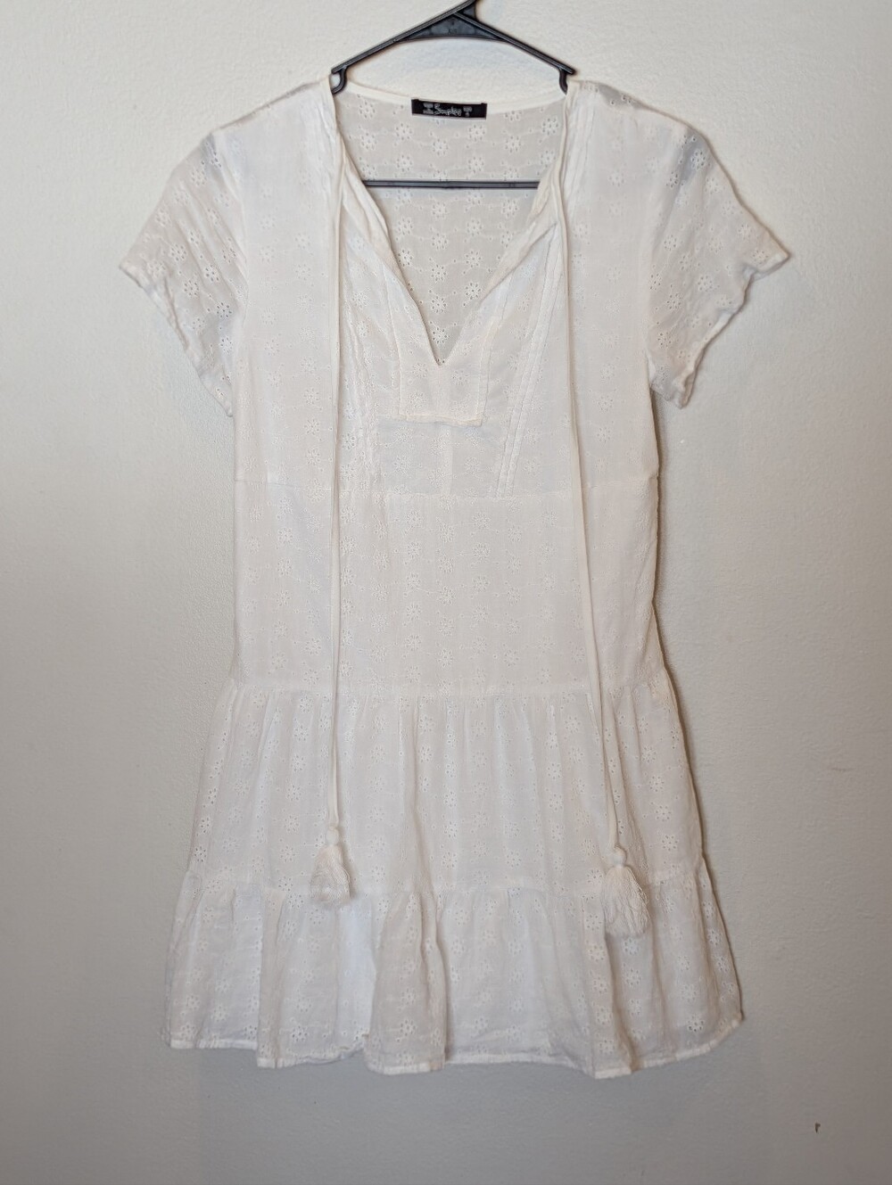 Simplee White Eyelet Cotton Mini Dress Boho Cottagecore Tassel V-Neck